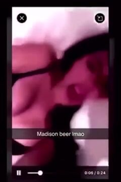 Madison Beer – Masturbate New sextape Leaked!!!